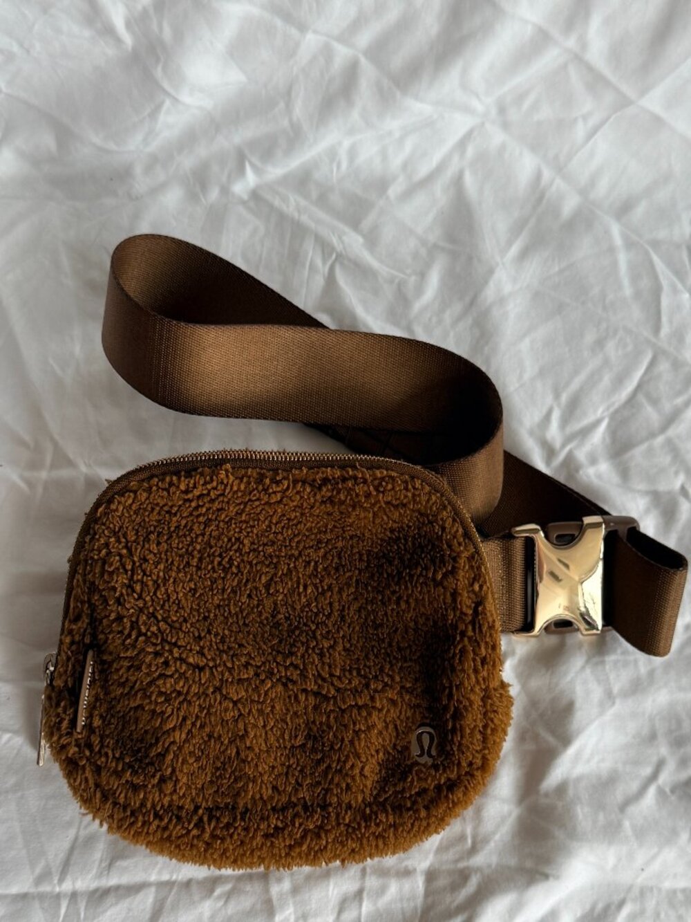 Lululemon Everywhere Belt Bag Fleece